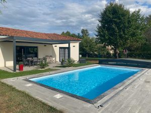 abri bas en verre pour piscine et pergola biocliimatique par Design Concept LS