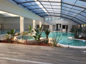 abri de piscine de Aqualand réalisé par Design Concept LS